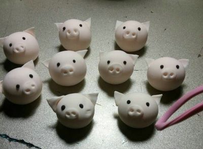 豬生肖最棒的生日禮物：可愛的軟陶小豬