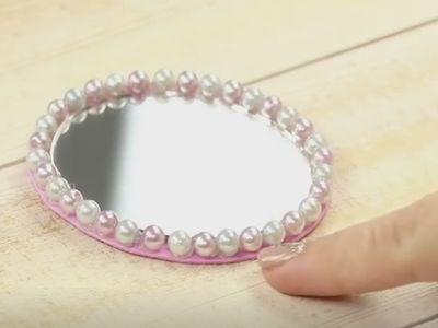 DIY珍珠边框化妆镜子