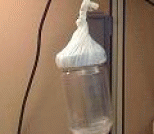 DIY塑料袋，让没有拎手的瓶瓶罐罐挂起来