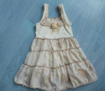 旧连衣裙改造成宝宝的漂亮新连衣裙