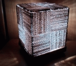 利用纸箱制作个性瓦楞灯罩