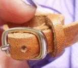 如何利用旧皮带做饰物戒指