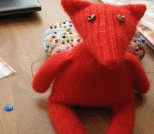如何利用旧手套做布偶玩具