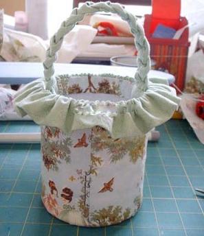 奶粉罐DIY做成的提手置物篮