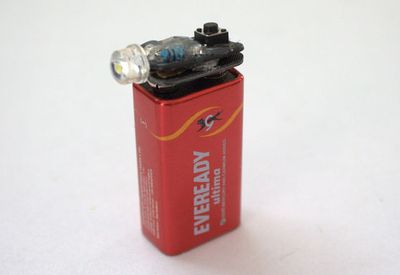 利用9V废电池制作迷你LED手电及手持式小风扇