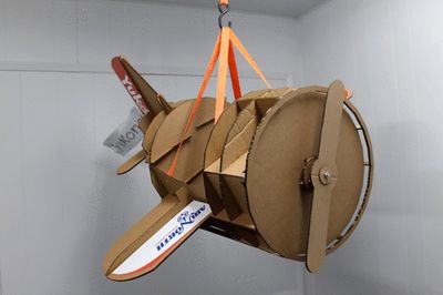 硬紙板製作3D跨腰飛機玩具/模型