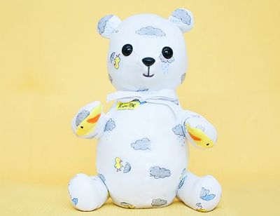 婴儿服旧衣再改造做泰迪熊布偶玩具