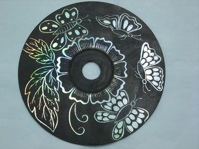 废光盘diy黑漆彩虹镭射刮画教程