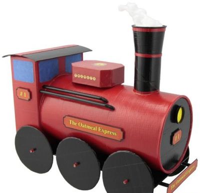 用廢品垃圾做漂亮火車頭玩具