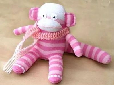 为生肖猴年DIY的吉祥物小粉红猴子布偶