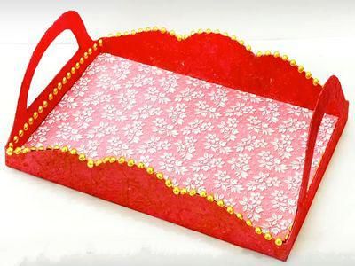 用废旧纸箱制作收纳专用托盘