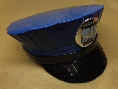 废纸箱DIY玩具警官帽子制作教学
