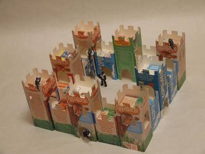 废纸盒的使用创意，DIY积木西方城堡玩具