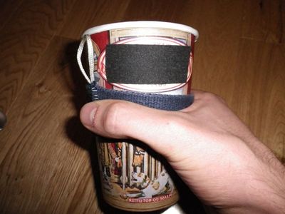 過時腰帶舊皮帶DIY耐用咖啡杯隔熱套