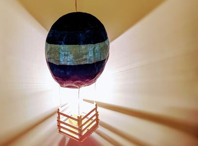 DIY制作热气球个性卧室台灯