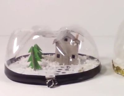 打造DIY飘雪梦幻水晶球