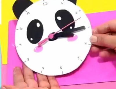 DIY不织布熊猫宝宝系列之制作小台钟