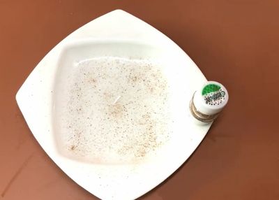废瓶盖重复使用变迷你调味品瓶子