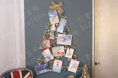 怎么用铁丝衣架制作华丽的壁挂圣诞树