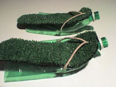 饮料瓶手工改造成塑料拖鞋