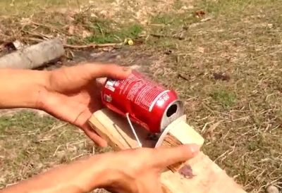 使用易拉罐DIY老鼠笼制作教学