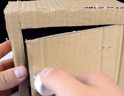 教你如何利用废纸壳几分钟DIY保险箱