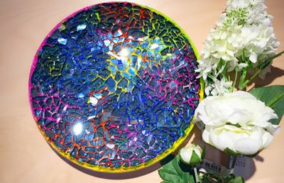 破镜重圆:利用碎玻璃制作另类装饰盘艺术品