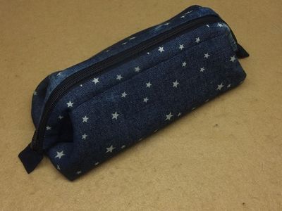 如何手工制作小孩新学期笔袋
