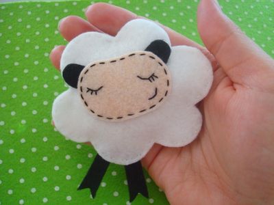 自己做DIY可愛小綿羊兒童配飾胸針