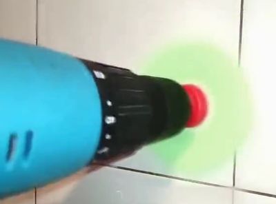 闲置电钻改造DIY电动清洁神器