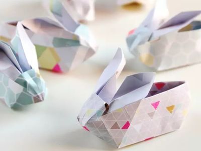 折纸DIY复活节小兔子收纳盒