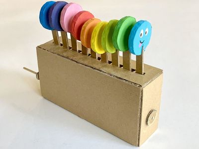 DIY有趣的仿机械凸轮箱早教摇杆玩具