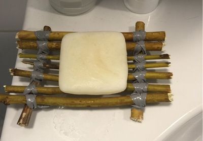 废树枝手工制作简易环保皂盒