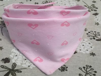 婴幼儿口水巾怎么做,DIY三角巾口水巾的方法