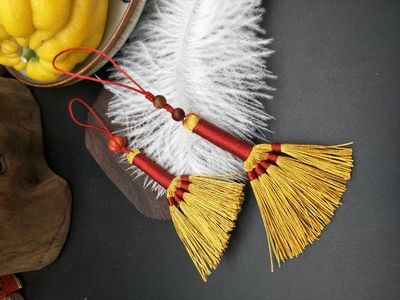 手编制作金扫帚挂件的DIY方法