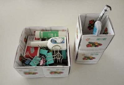 怎样利用旧名片制作垃圾盒和折纸笔筒
