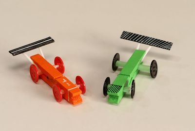 自制木夹方程式小赛车玩具