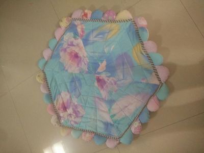 旧衣服旧床单的布料利用,DIY六角花防寒地垫详细图解