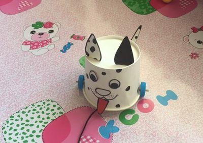 一次性打包纸碗diy遛狗小车拉线玩具
