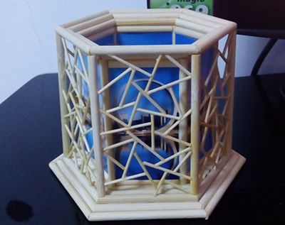 怎样利用一次性筷子制作中国风笔筒