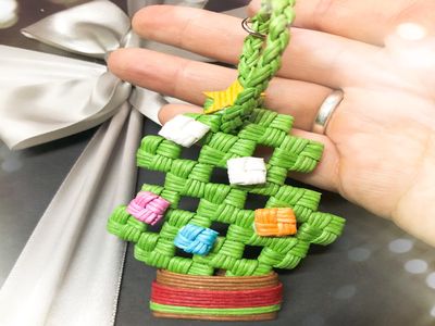 手编DIY纸藤圣诞树钥匙扣