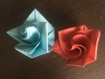 玫瑰花的做法步骤,经典的折纸钻石玫瑰折法图解