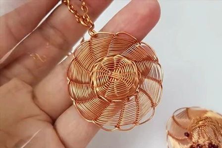 diy铜编饰品教程金属丝绕线编织夏日宽檐帽挂件