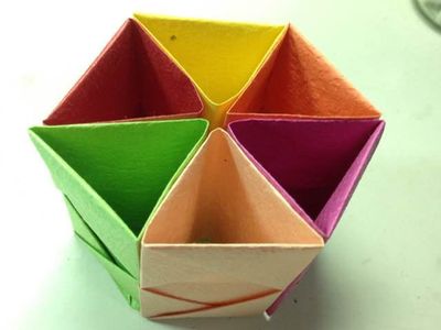 DIY六色六边形纸叠笔筒教程