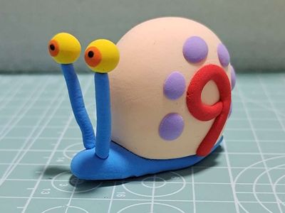 玩黏土作品,diy海绵宝宝的蜗牛手办