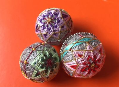 DIY毛线球立体绣花挂件