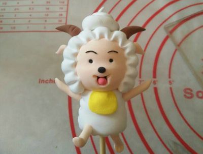可爱的粘土懒羊羊小玩偶制作方法