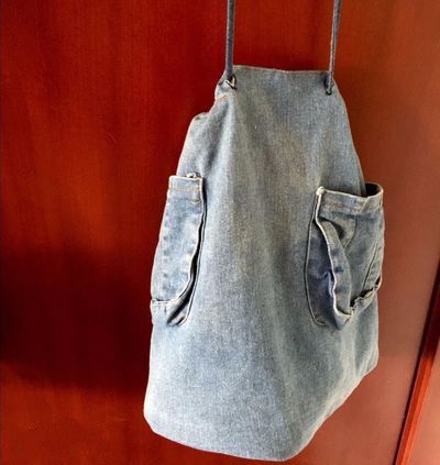 旧衣服改造之用旧牛仔裙做收纳袋