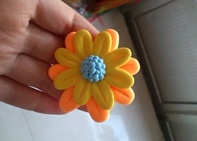 超轻粘土春意盎然花朵胸针做法详解