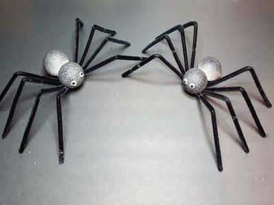 学校手工作业 diy万圣节泡沫蜘蛛